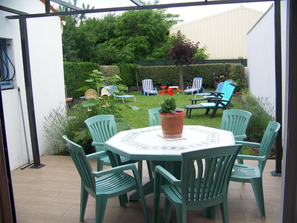 Studio in Sommersdorf with a terrace 17111 Sommersdorf