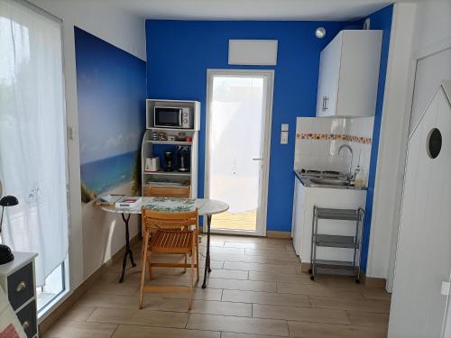 studio indépendant neuf proche mer