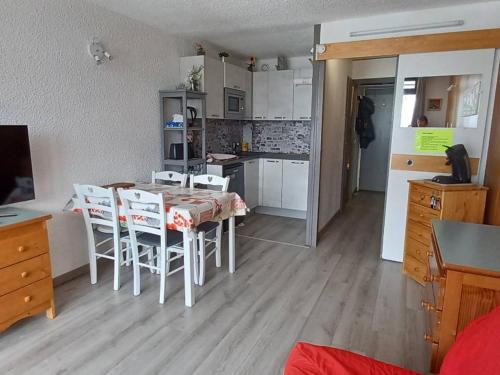 Studio Isola 2000, 1 pièce, 4 personnes - FR-1-292-192