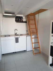 Studio Izon avec kitchenette pour 2 personnes