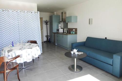 Studio, Kerity-Penmarc\