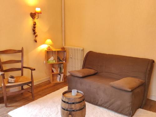 Studio La Bourboule, 1 pièce, 1 personne - FR-1-667-11