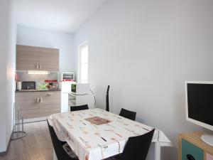 Studio La Bourboule, 1 pièce, 2 personnes - FR-1-608-110
