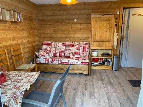 Studio La Clusaz, 1 pièce, 2 personnes - FR-1-459-84
