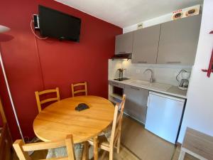 Appartement Studio La Clusaz, 1 pièce, 4 personnes - FR-1-459-67 16 Place De La Poste -  - 74220 La Clusaz Rhône-Alpes