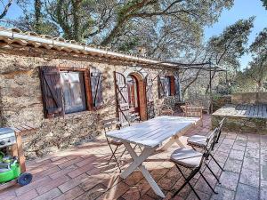 Studio La Garde-Freinet, 1 pièce, 2 personnes - FR-1-660-12