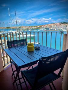 Appartement studio la grande roue VUE MAGNIFIQUE 25 Impasse du Globe 34300 Le Cap d\'Agde Languedoc-Roussillon