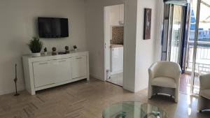 Appartement Studio La Napoule 380 Avenue du Riou 06210 Mandelieu-la-Napoule Provence-Alpes-Côte d\'Azur