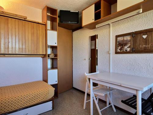 Studio La Plagne, 1 pièce, 2 personnes - FR-1-455-161