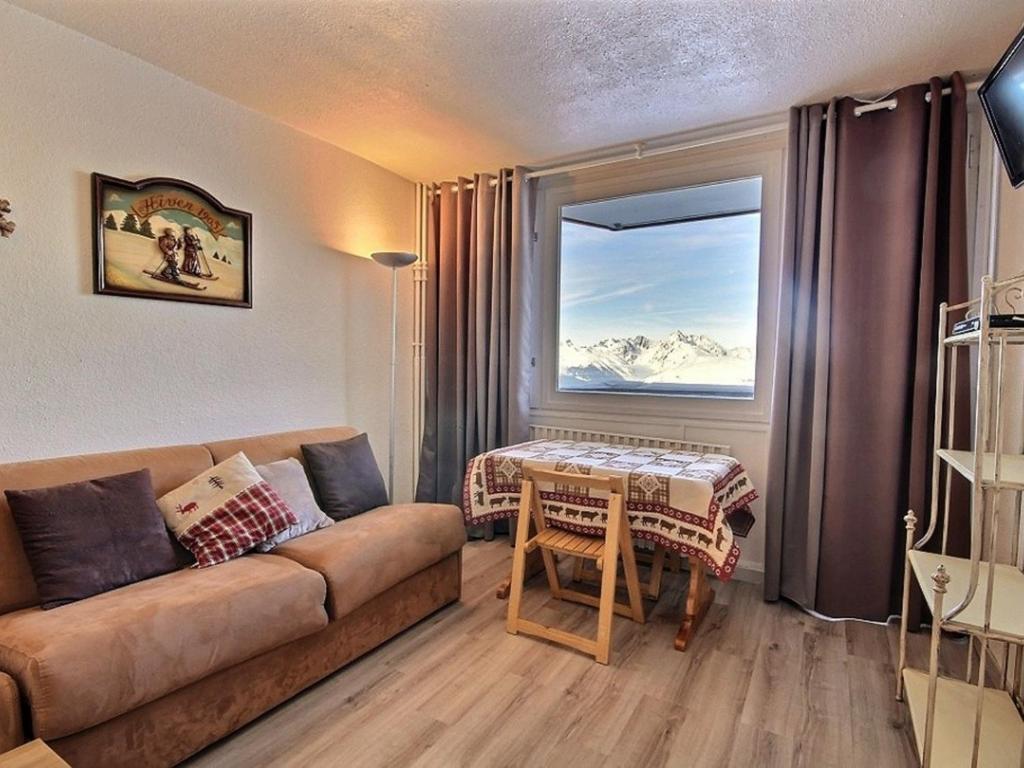 Appartement Studio La Plagne, 1 pièce, 2 personnes - FR-1-455-49 Immeuble Le France - Plagne Centre - 73210 La Plagne