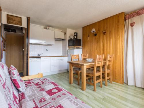 Studio La Plagne, 1 pièce, 4 personnes - FR-1-181-2627