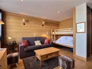 Appartement Studio La Plagne, 1 pièce, 4 personnes - FR-1-455-220 Immeuble Le Jannu PLAGNE CENTRE 73210 La Plagne Tarentaise Rhône-Alpes