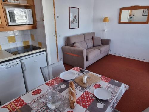 Studio La Plagne Montchavin Les Coches, 1 pièce, 4 personnes - FR-1-181-2227