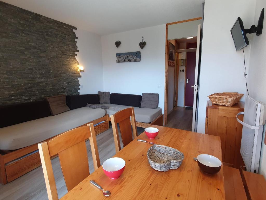 Appartement Studio La Plagne-Tarentaise, 1 pièce, 3 personnes - FR-1-353-116 RESIDENCE LE 2EME DE N°2 2 IMPASSE DES LARGES 73210 La Plagne Tarentaise