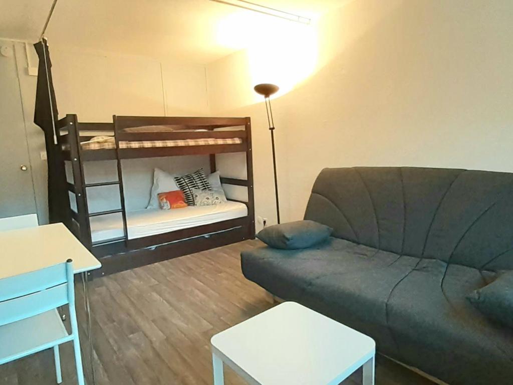 Appartement Studio La Plagne-Tarentaise, 1 pièce, 4 personnes - FR-1-351-138 RESIDENCE LE FRANCE PLAGNE CENTRE 73210 La Plagne Tarentaise