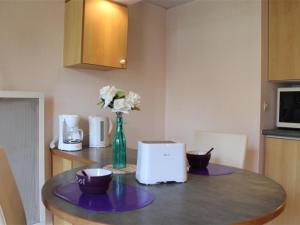 Studio La Rochelle, 1 pièce, 2 personnes - FR-1-246-115