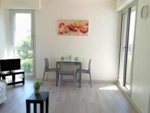 Studio La Rochelle, 1 pièce, 2 personnes - FR-1-551-32