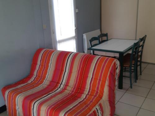Studio La Rochelle, 1 pièce, 4 personnes - FR-1-551-23