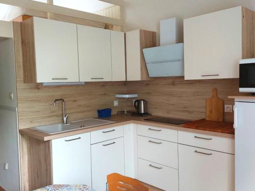 Studio La Rochelle, 1 pièce, 4 personnes - FR-1-551-58
