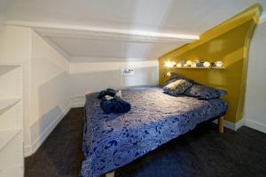 #Studio La Ruche#Mansardé/ Hyper-Centre/Face au Tram