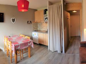 Studio La Toussuire, 1 pièce, 4 personnes - FR-1-417-122