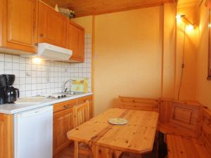 Appartement Studio La Toussuire, 1 pièce, 4 personnes - FR-1-417-65 RÃ©sidence Les Aiguilles -  - 73300 La Toussuire Rhône-Alpes