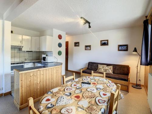 Studio La Toussuire, 1 pièce, 5 personnes - FR-1-417-22