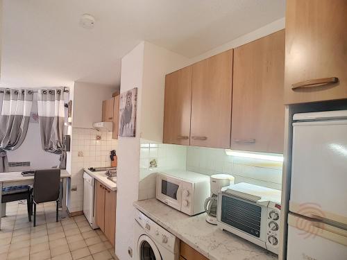 Studio Lamalou-les-Bains, 1 pièce, 2 personnes - FR-1-451-100