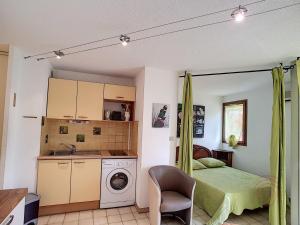 Appartement Studio Lamalou-les-Bains, 1 pièce, 2 personnes - FR-1-451-102 RÃ©sidence Le Verdale B  - Studio NÂ°6 ** Chemin Du Verdale - 34240 Lamalou-les-Bains Languedoc-Roussillon