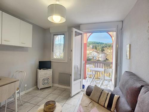 Studio Lamalou-les-Bains, 1 pièce, 2 personnes - FR-1-451-105