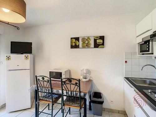Studio Lamalou-les-Bains, 1 pièce, 2 personnes - FR-1-451-123