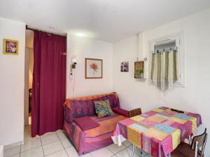 Appartement Studio Lamalou-les-Bains, 1 pièce, 2 personnes - FR-1-451-156 Studio GENETS S2 2 Impasse des Genêts 34240 Lamalou-les-Bains Languedoc-Roussillon