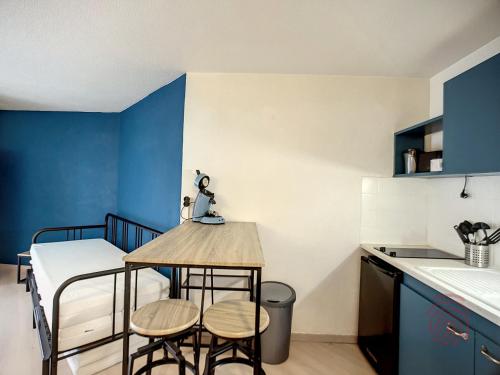 Studio Lamalou-les-Bains, 1 pièce, 2 personnes - FR-1-451-186