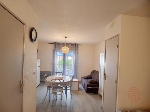 Studio Lamalou-les-Bains, 1 pièce, 2 personnes - FR-1-451-96