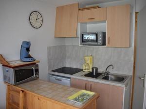 Appartement Studio Le Biot, 1 pièce, 4 personnes - FR-1-573-22 Les Primevères 435 route d'Ouzon 74430 Le Biot Rhône-Alpes