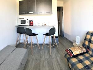Studio Le Corbier, 1 pièce, 2 personnes - FR-1-267-201