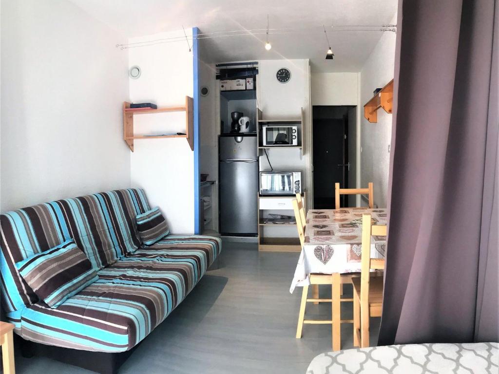 Studio Le Corbier, 1 pièce, 4 personnes - FR-1-267-175 Résidence Cosmos, 73300 Villarembert