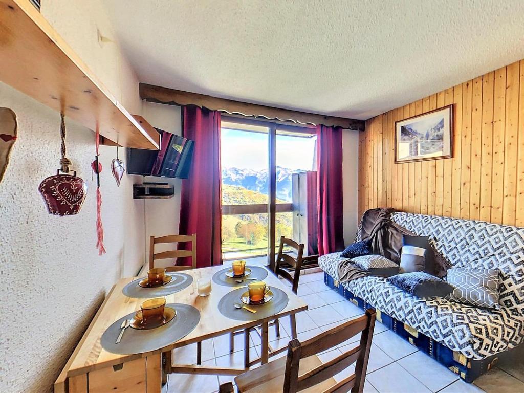 Appartement Studio Le Corbier, 1 pièce, 4 personnes - FR-1-267-215 Résidence Lunik/Orion 73300 Villarembert