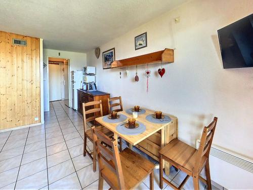 Studio Le Corbier, 1 pièce, 4 personnes - FR-1-267-215