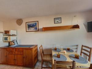 Studio Le Corbier, 1 pièce, 4 personnes - FR-1-267-215