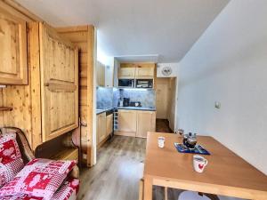 Studio Le Corbier, 1 pièce, 4 personnes - FR-1-267-241