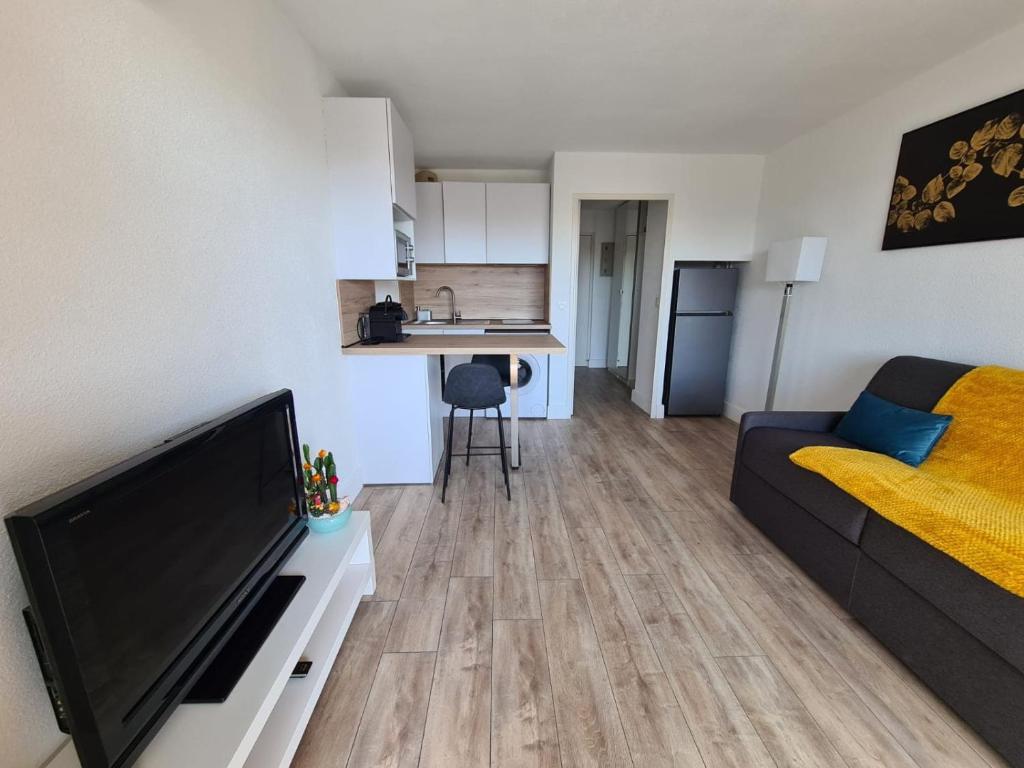 Appartement Studio Le Dolce Vita - Fréjus Plage Le Fréjus Plage B 1344 Avenue de Provence 83600 Fréjus