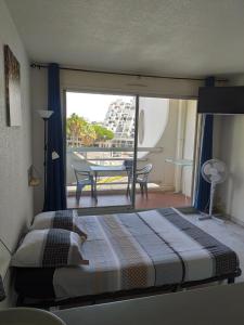 Studio LE FIDJI - A 5m du centre - Face au Port - Parking Privé