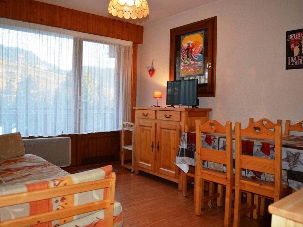 Appartement Studio Le Grand-Bornand, 1 pièce, 4 personnes - FR-1-241-107 Residence Les Cimes - Rez De Sol - 6714 Route Du Chiniallon 74450 Le Grand-Bornand