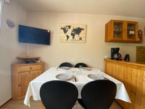 Studio Le Grand-Bornand, 1 pièce, 4 personnes - FR-1-241-217