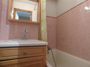 Studio Le Grand-Bornand, 1 pièce, 4 personnes - FR-1-458-100