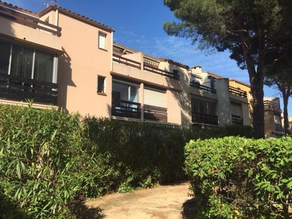 Appartement Studio Le Grau d'Agde, 1 pièce, 4 personnes - FR-1-423-202 CHEMIN DU SUCRE Bâtiment E 82 34300 Le Grau-dʼAgde