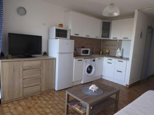 Appartement Studio Le Grau d'Agde, 1 pièce, 4 personnes - FR-1-423-214 9 Rue Lambert Maurel 34300 Le Grau-dʼAgde Languedoc-Roussillon