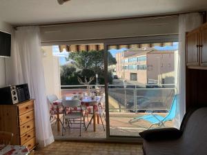 Appartement Studio Le Grau d'Agde, 1 pièce, 4 personnes - FR-1-423-215 9 rue Lambert Maurel Bâtiment 1 34300 Le Grau-dʼAgde Languedoc-Roussillon