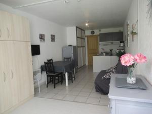 Studio Le Grau-du-Roi, 1 pièce, 4 personnes - FR-1-307-118